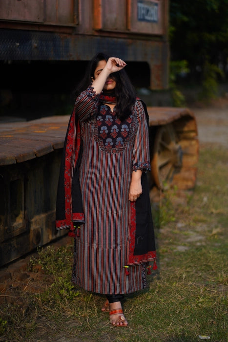 MIZOYA PATCH WORK AJRAKH KURTA