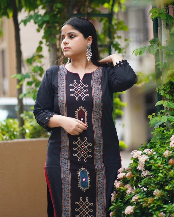 KAVERI KOLAM INSPIRED MIRROR WORK AJRAKH KURTA