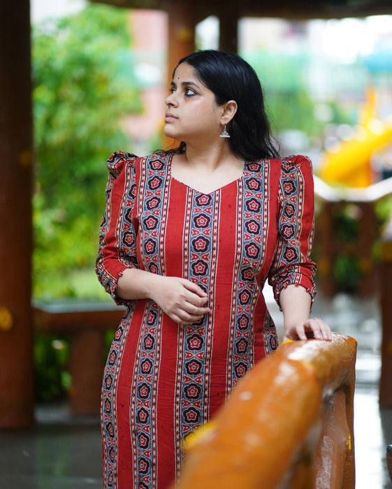 KAVISH PUFF SLEEVE KURTA