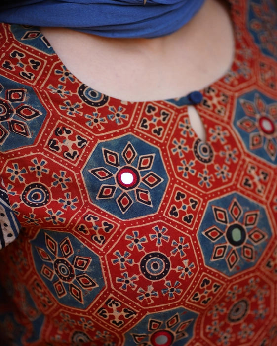 LANELA KAFTAN STYLE MIRROR WORK AJRAKH KURTA