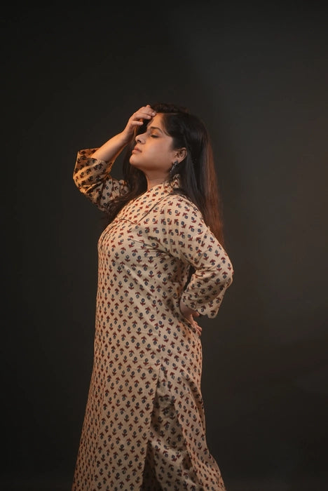 SUBARNA REKHA AJRAKH KURTA