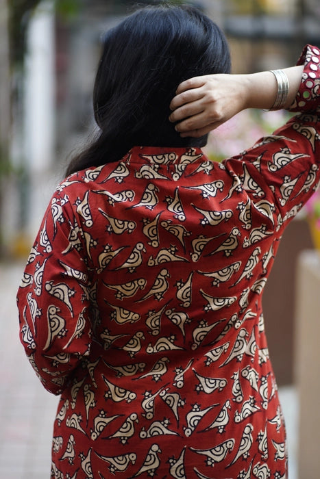 MIRROR WORK BAGRU PRINTED KURTA PAKHI