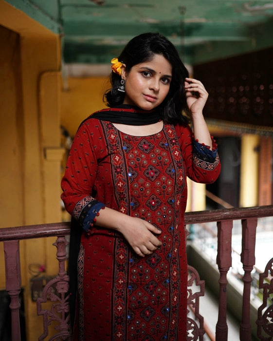 LAAL KAMAL MIROOR WORK AJRAKH KURTA