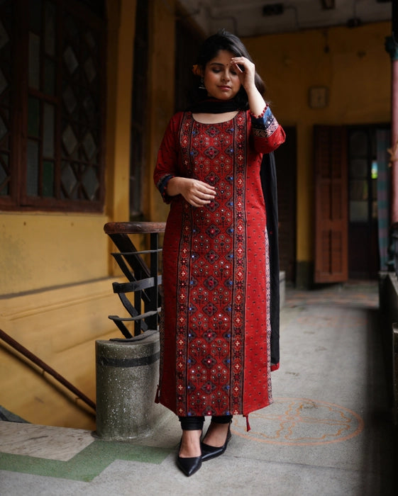 LAAL KAMAL MIROOR WORK AJRAKH KURTA