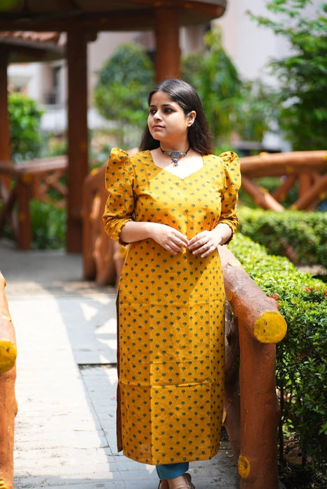 PUFF SLEEVE LOTUS PRINTED AJRAKH KURTA