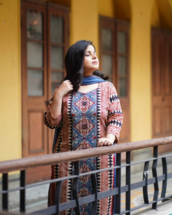 MIRZA MIRROR WORK AJRAKH KURTA