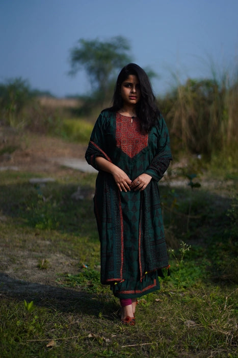 BAGH PRINTED KURTA DUPATTA SET