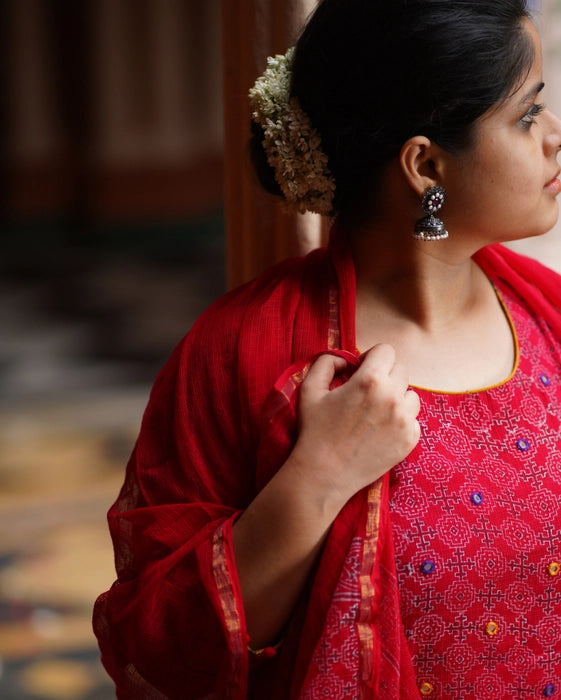 KOTA DORIA MIRROR WORK KURTA DUPATTA SET RED