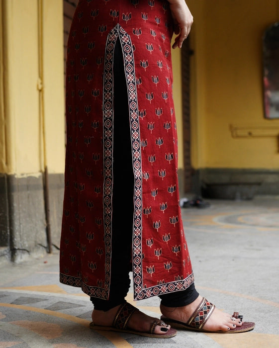 BANNI MIRRORWORK AJRAKH KURTA PATCHWORK IN THE SLEEVE
