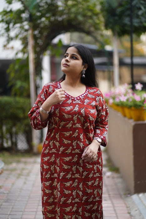 MIRROR WORK BAGRU PRINTED KURTA PAKHI