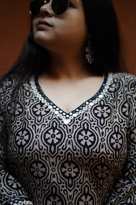 SANKH MIRROR WORK AJRAKH KURTA