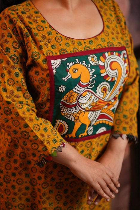 HANDPAINTED AJRAKH KURTA