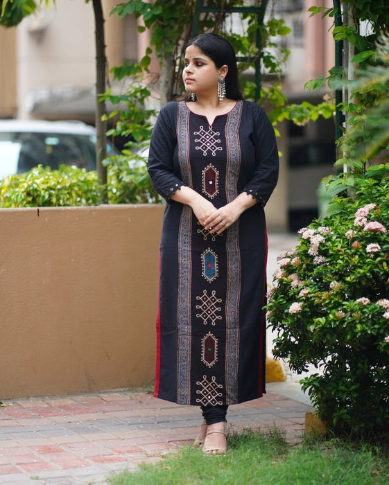 KAVERI KOLAM INSPIRED MIRROR WORK AJRAKH KURTA