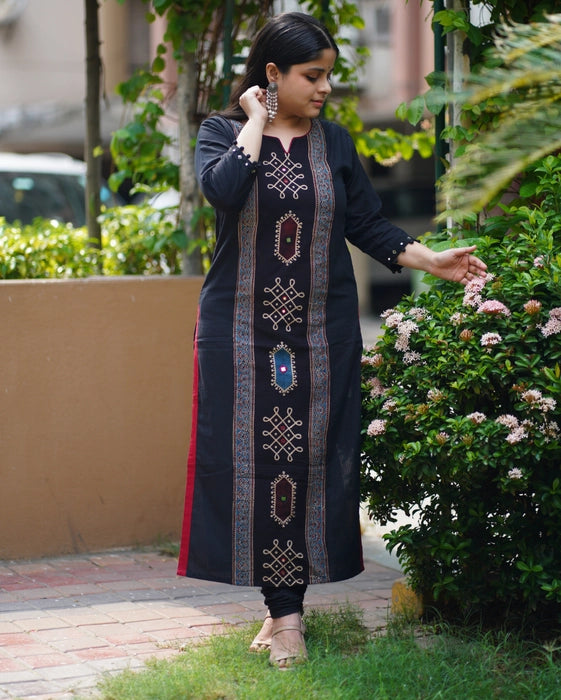 KAVERI KOLAM INSPIRED MIRROR WORK AJRAKH KURTA
