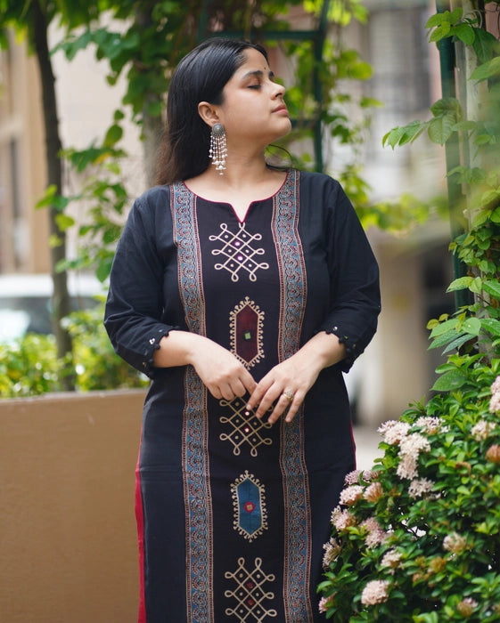 KAVERI KOLAM INSPIRED MIRROR WORK AJRAKH KURTA