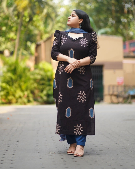 KOLAM INSPIRED PUFF SLEEVE MIRRORWORK AJRAKH KURTA