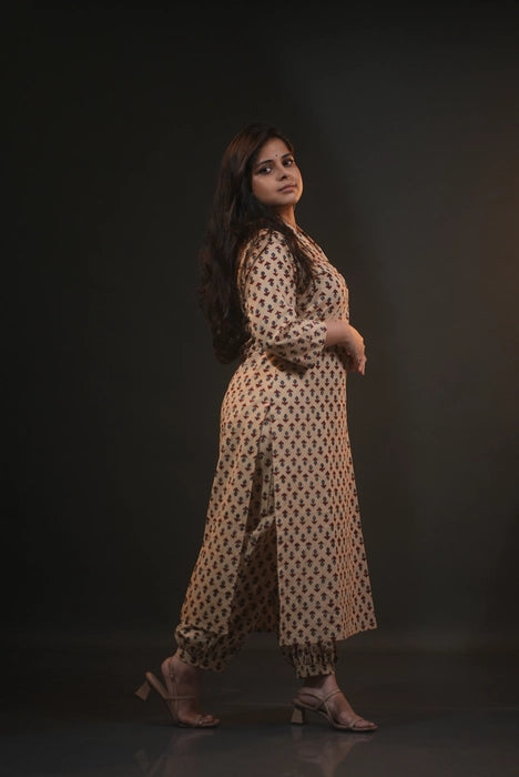 SUBARNA REKHA AJRAKH KURTA