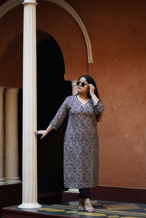 SANKH MIRROR WORK AJRAKH KURTA