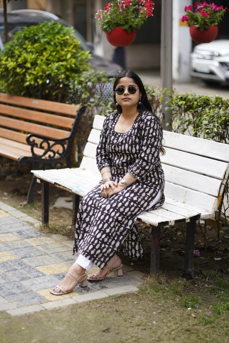 MIRROR WORK BAGRU PRINTED KURTA MACHLI JAL KI RANI HAIN