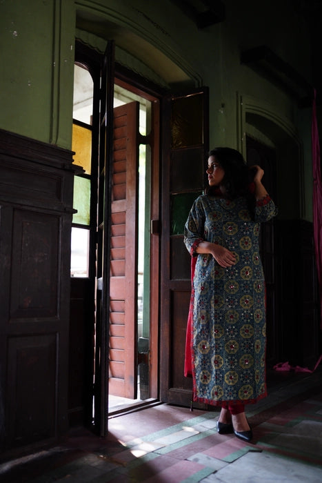 ALPONA MIRROR WORK AJRAKH KURTA INSPIRED BY JAIPUR TILES