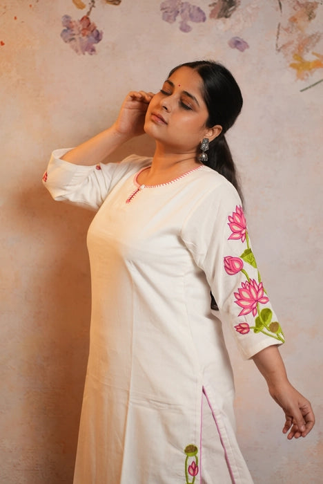 HANDCRAFTED LOTUS KURTA