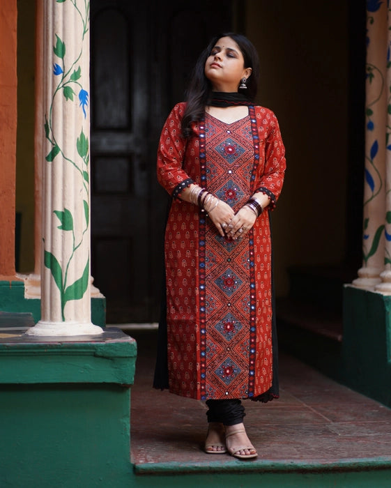 NAKSHATHRA REAL MIRROR WORK KURTA