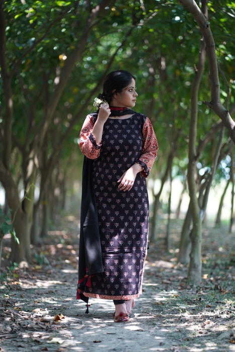 VARSHA MIRROR WORK PATCHWORK AJRAKH KURTA