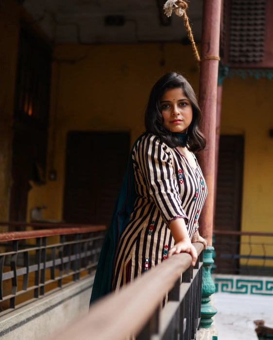 KASHISH MIRROR WORK AJRAKH KURTA